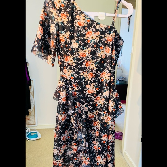 Floral Maxi dress - Picture 3 of 5